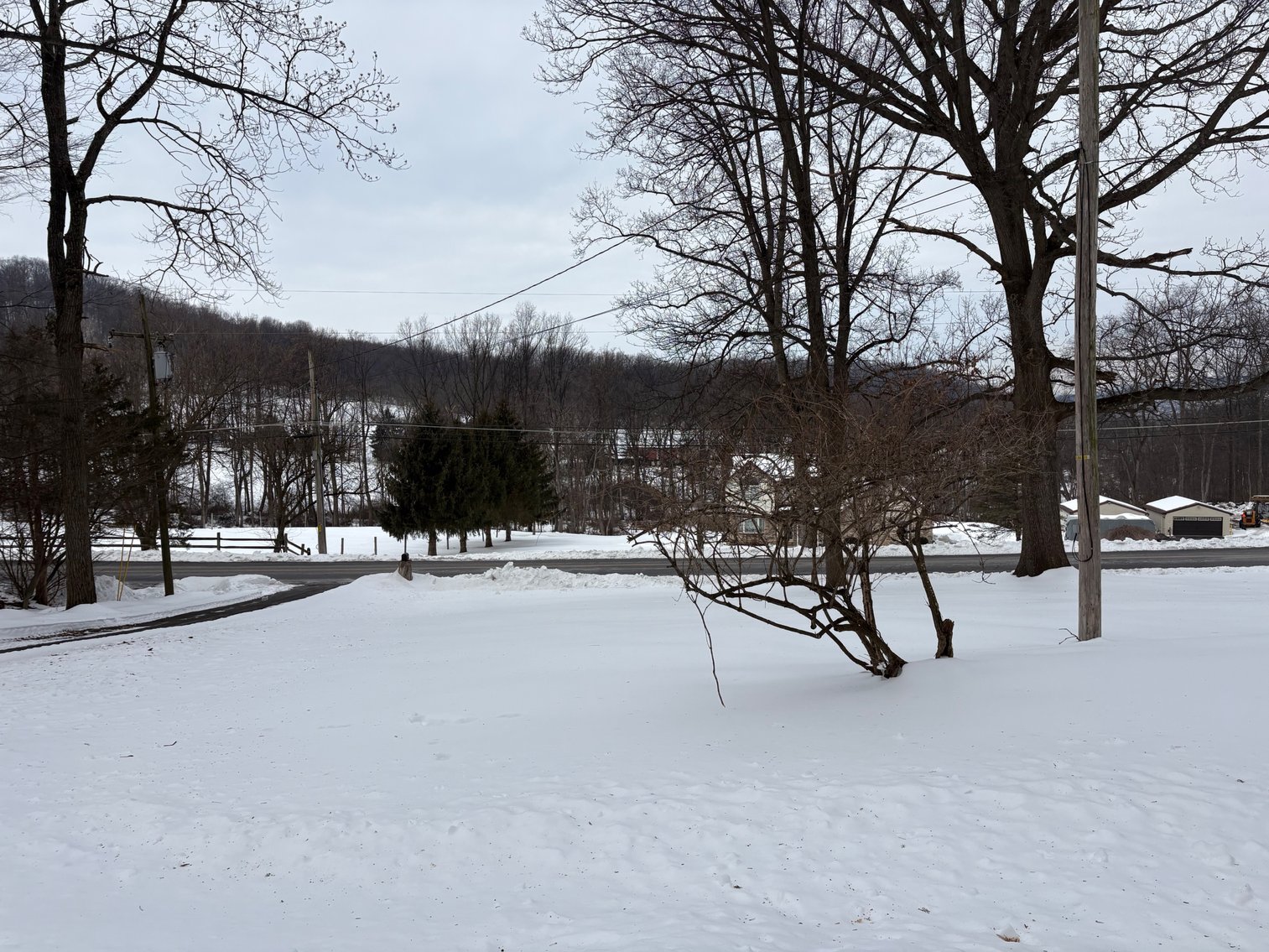 Image for 2 Bedroom House on 1.1 Acre LIVE Real Estate Auction - Boyertown, PA