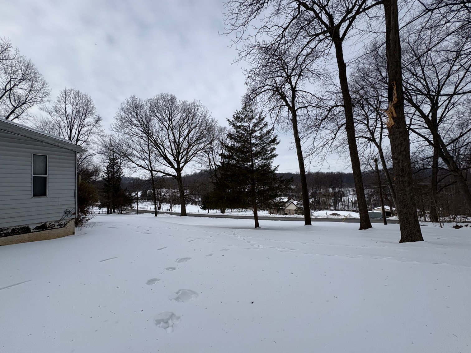 Image for 2 Bedroom House on 1.1 Acre LIVE Real Estate Auction - Boyertown, PA