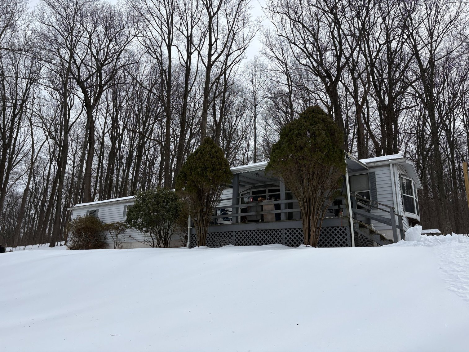 Image for 2 Bedroom House on 1.1 Acre LIVE Real Estate Auction - Boyertown, PA