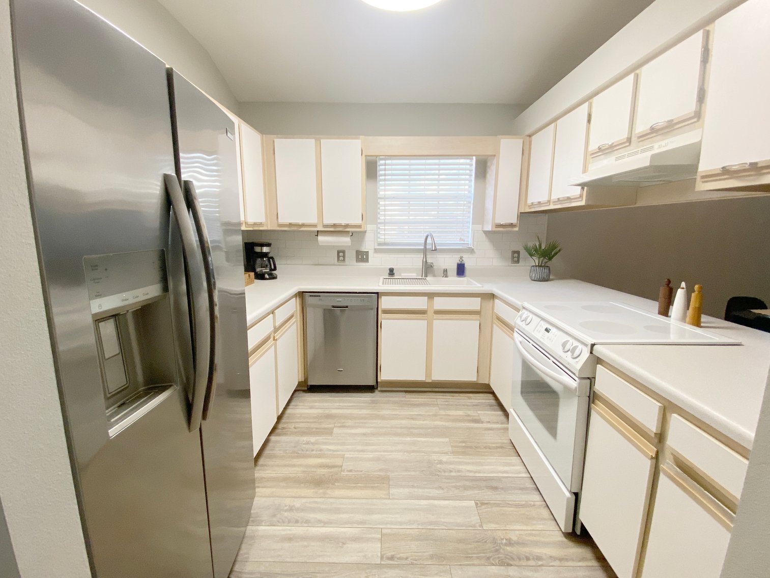 Image for 1043 E. Maxwel Street - East Hill