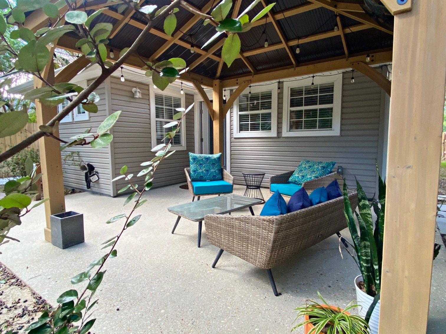 Image for 1043 E. Maxwel Street - East Hill