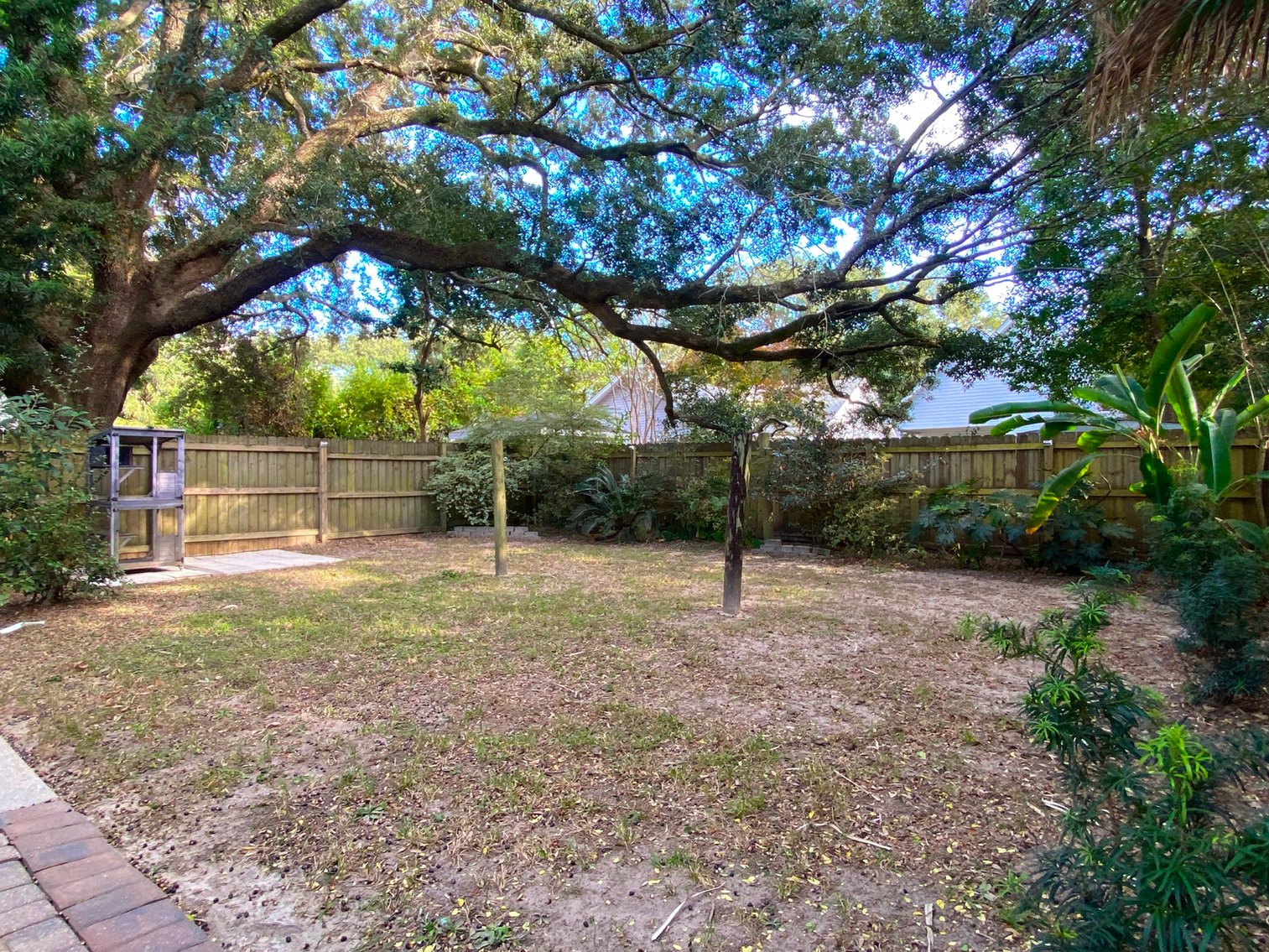 Image for 1043 E. Maxwel Street - East Hill