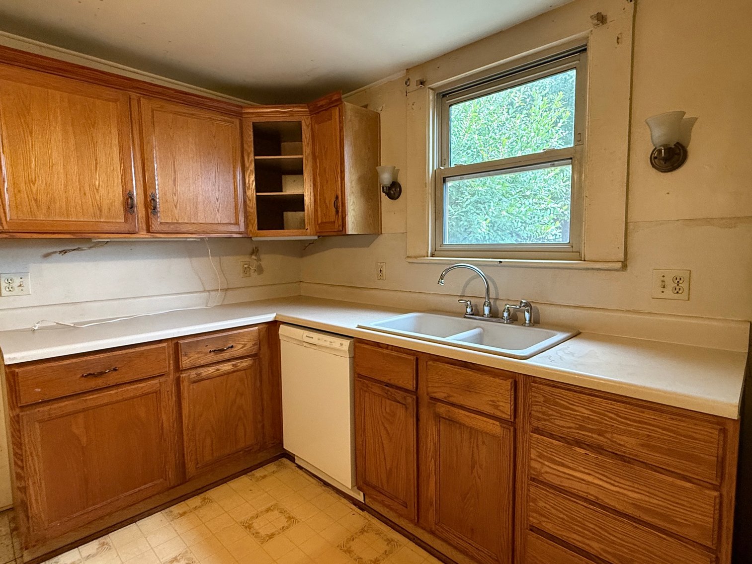 Image for Prime East Hill Real Estate Auction - 1305 E La Rua St - Pensacola FL