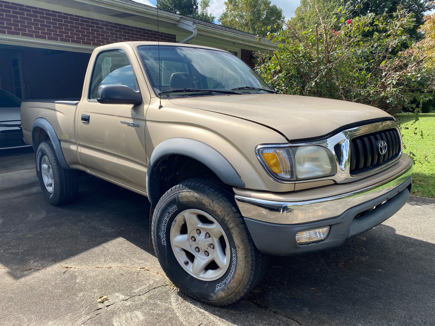 Image for Lois Snider Estate (living)