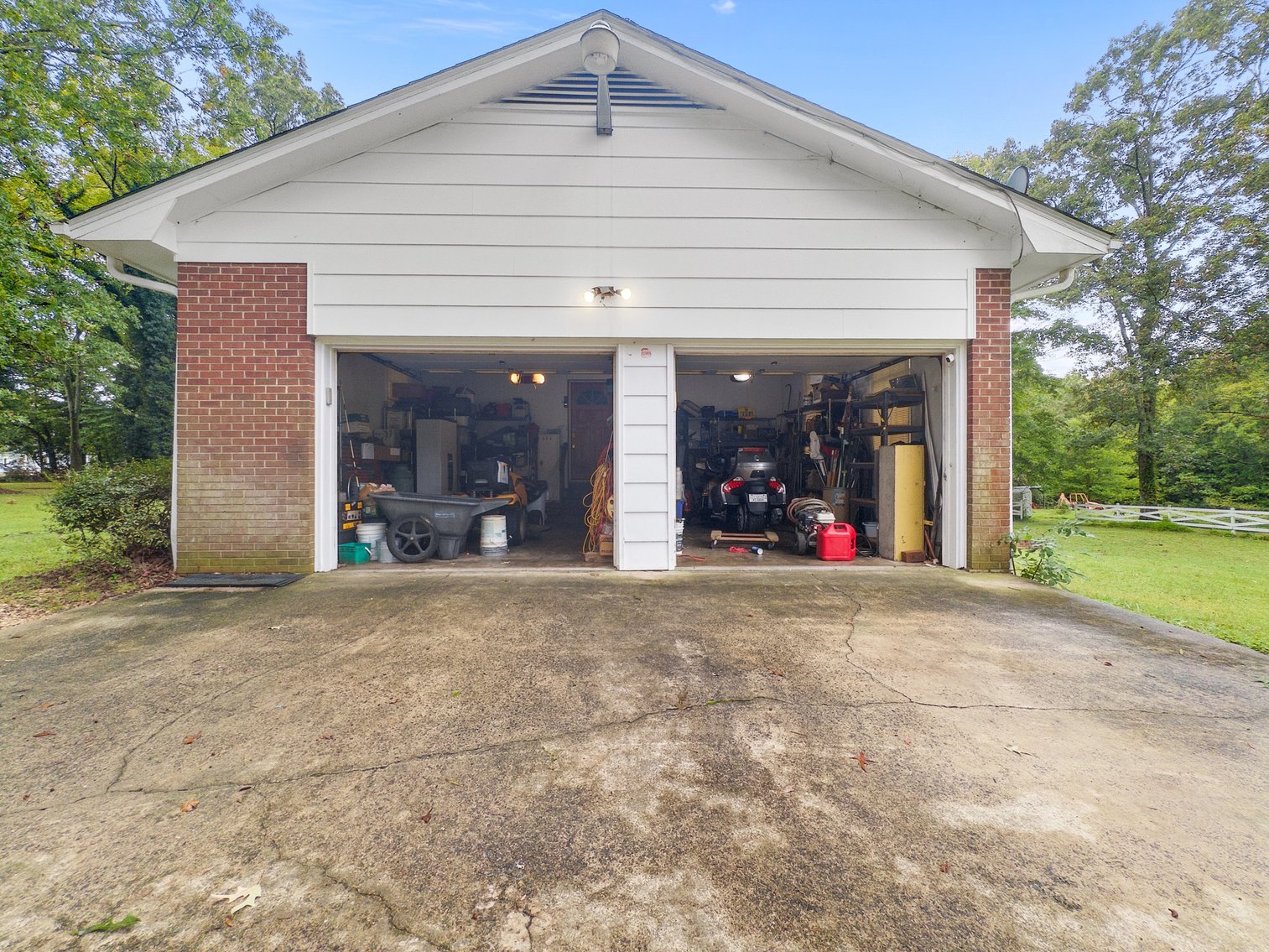 Image for 206 Ellington Road