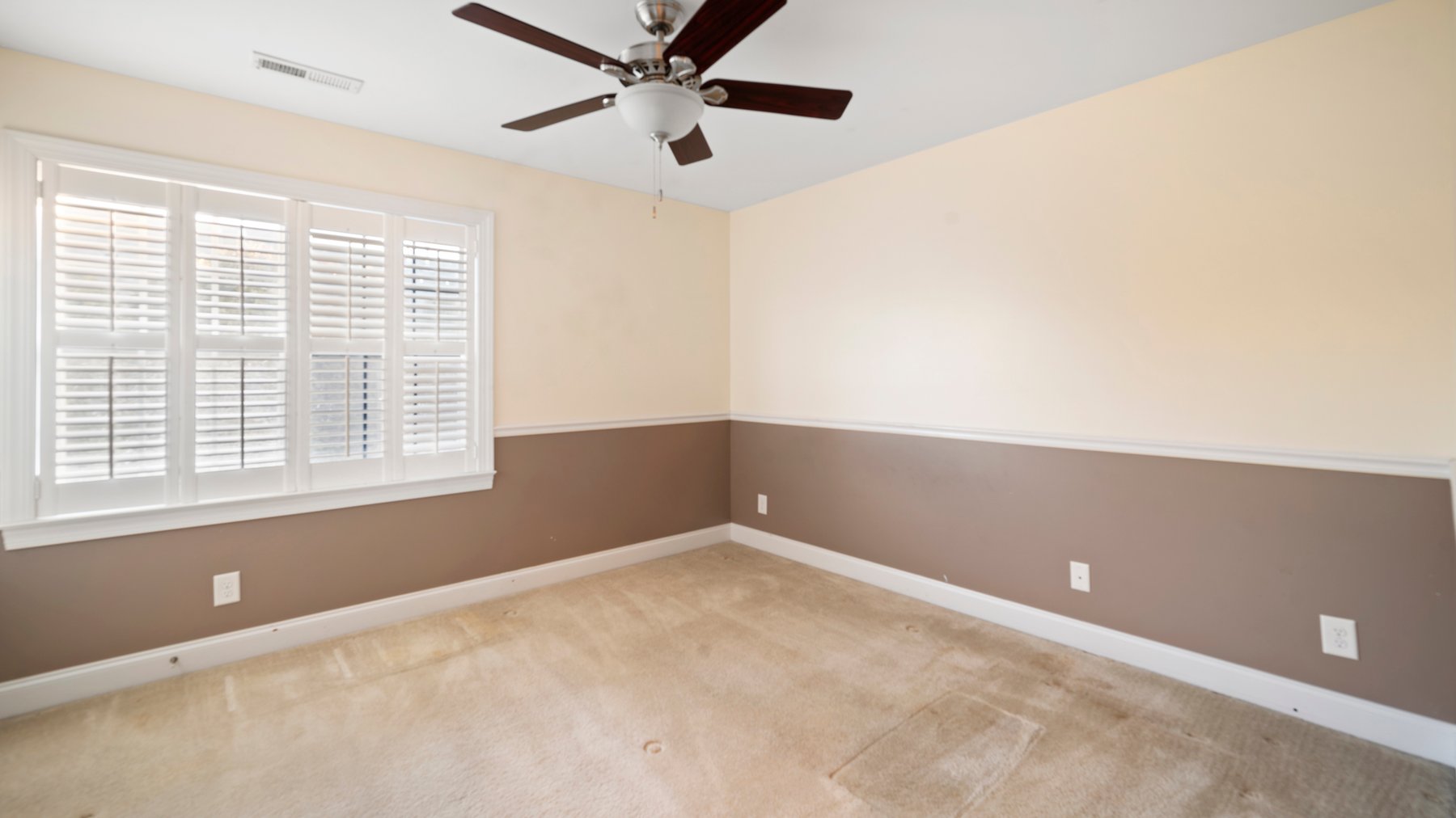 Image for 316 Saint Nicholas Trail