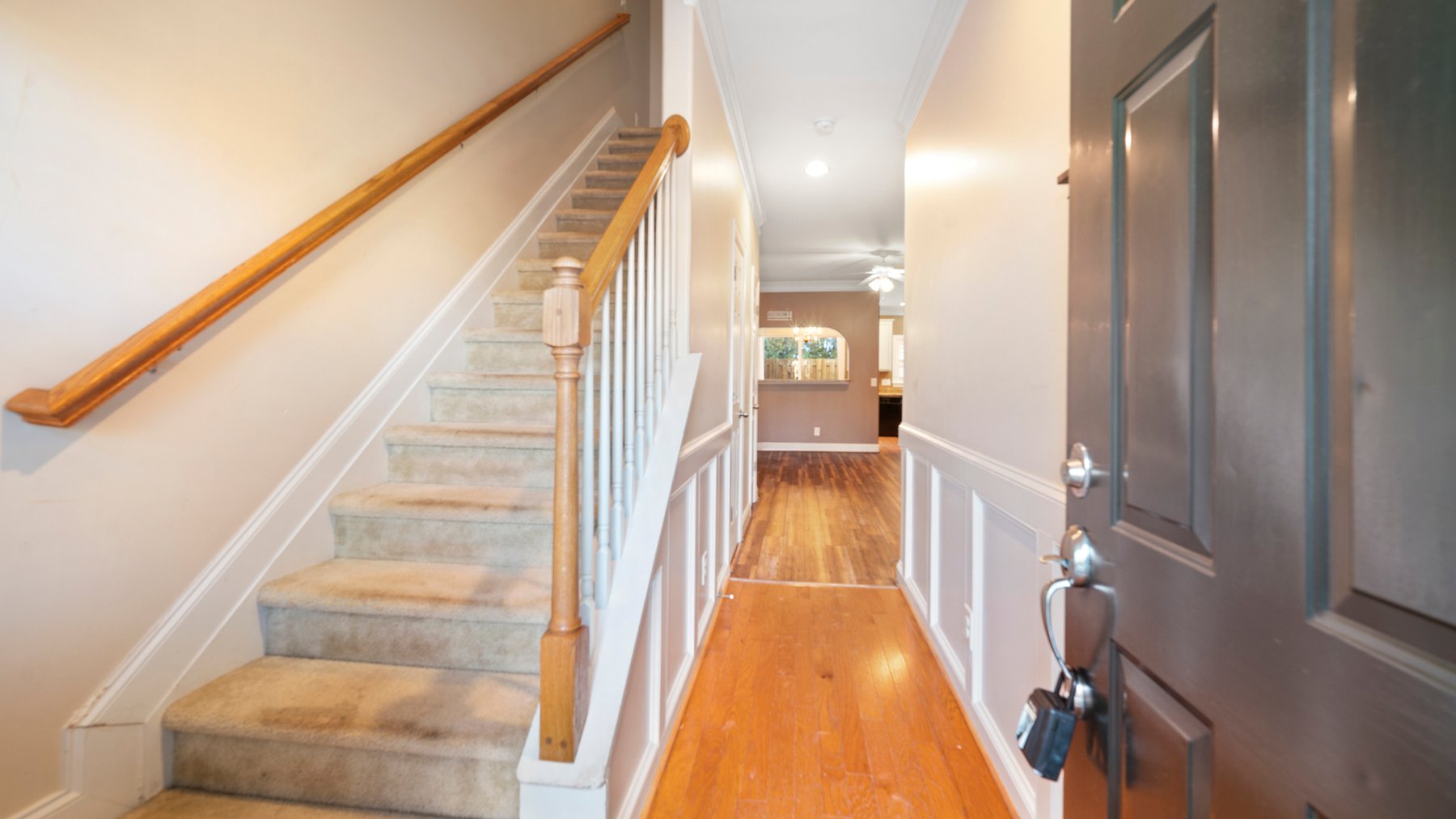 Image for 316 Saint Nicholas Trail