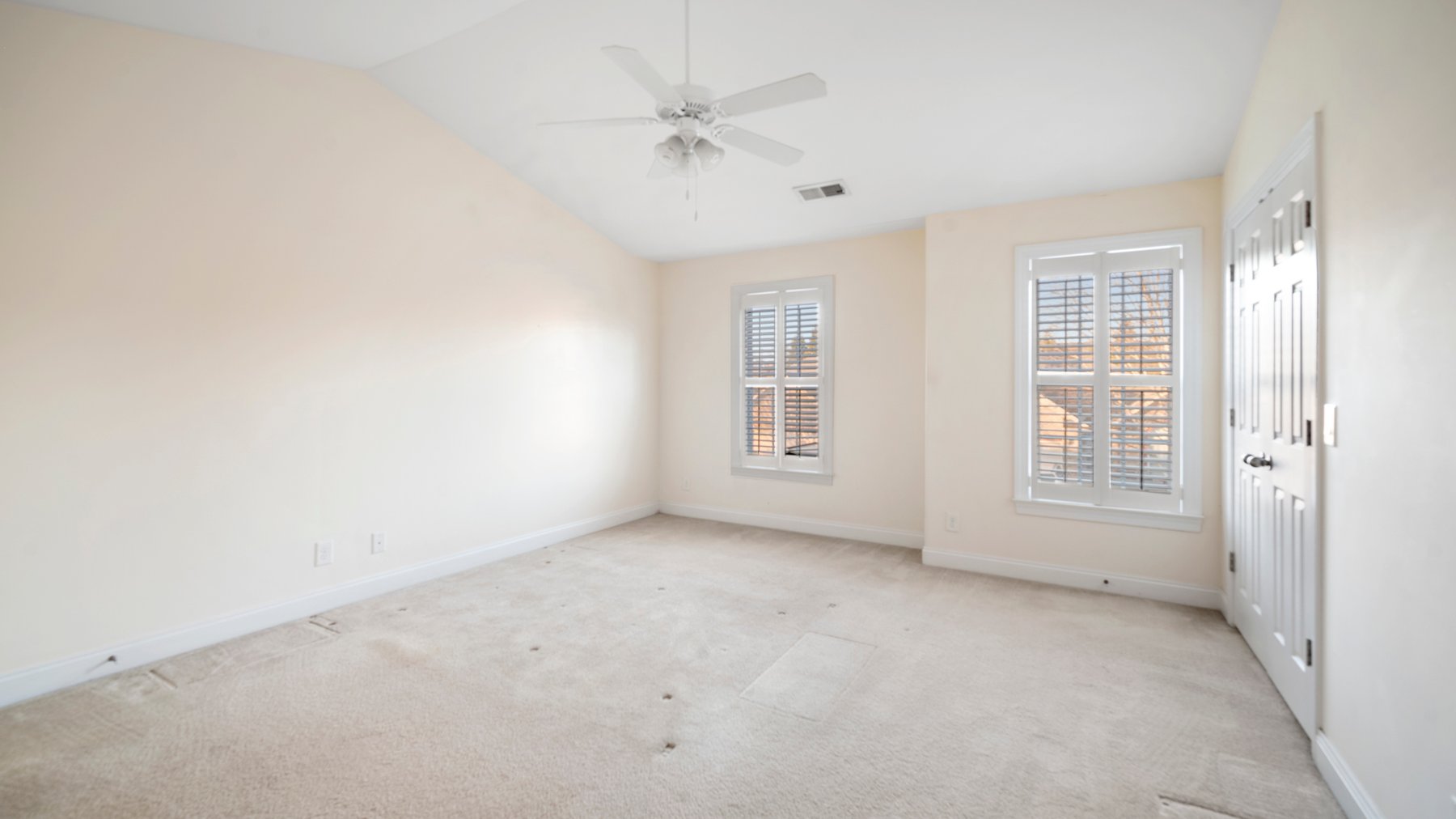 Image for 316 Saint Nicholas Trail