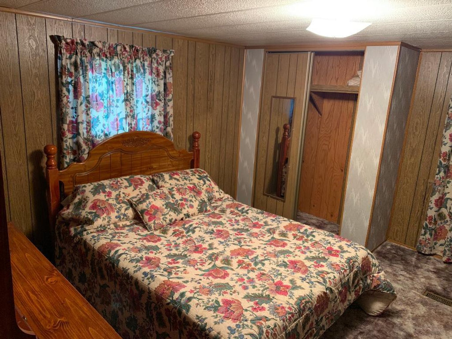 Image for Taylor Real Estate Auction