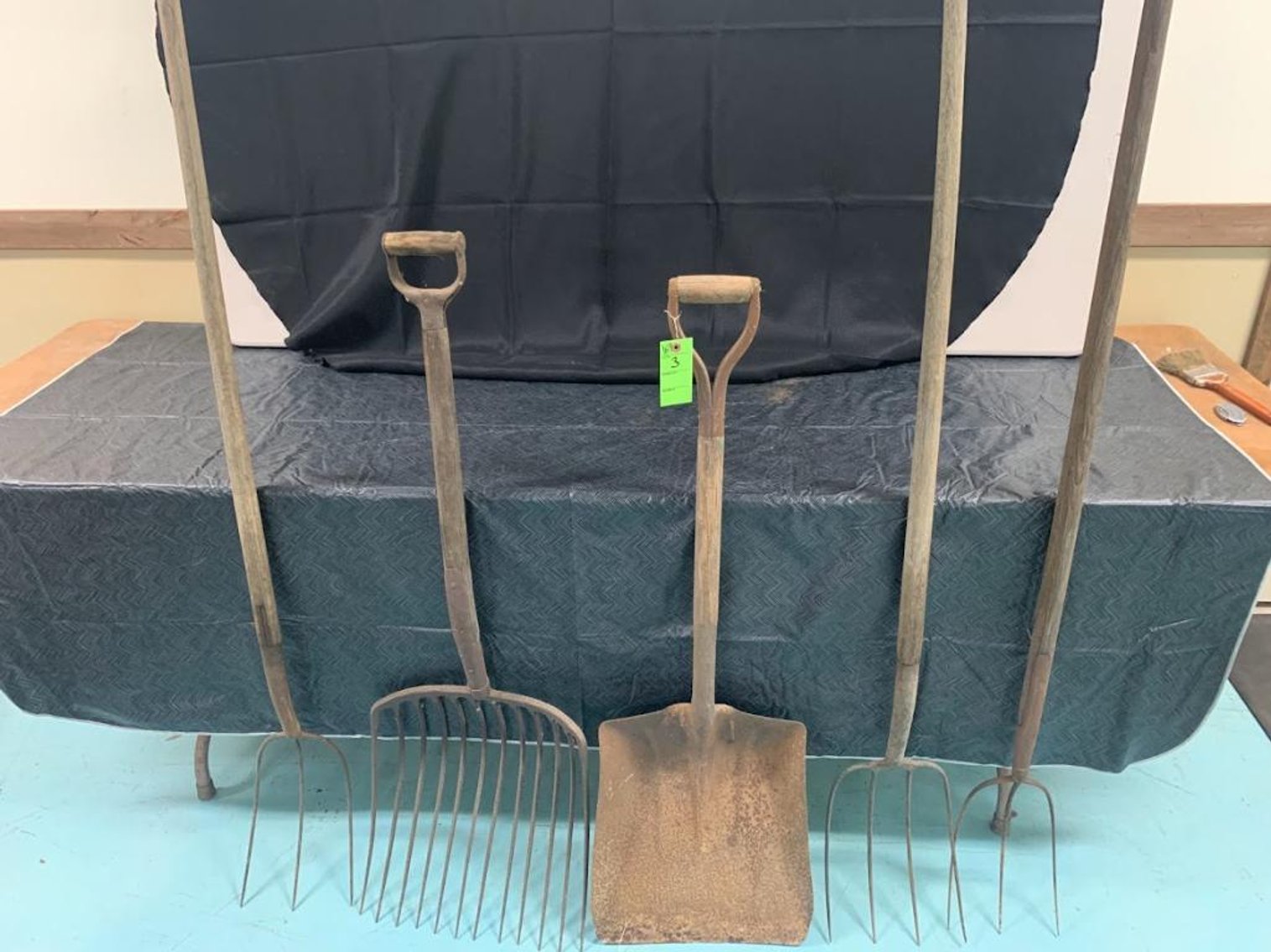 Image for Gun, Coin, Antique, and Tool Auction ONLINE