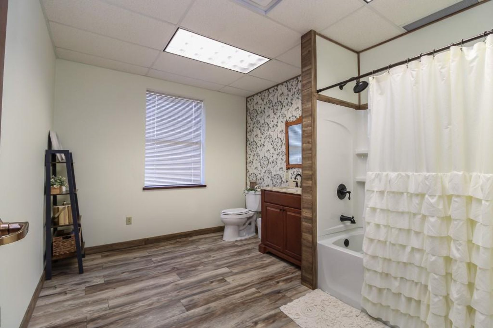 Image for ONLINE Real Estate Auction