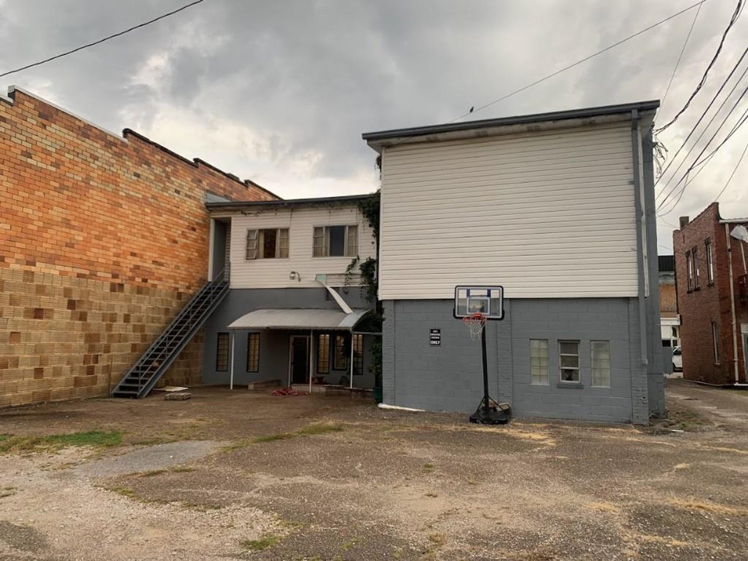 Image for ONLINE REAL ESTATE AUCTION