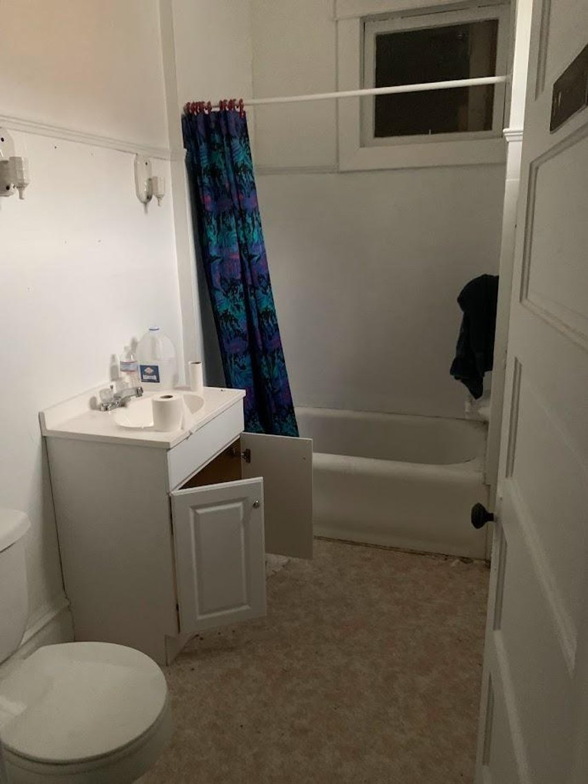 Image for ONLINE REAL ESTATE AUCTION