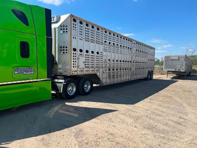 Image for 3 Lot Equipment Auction ONLINE*Sawmill*Round Baler* Livestock Trailer*