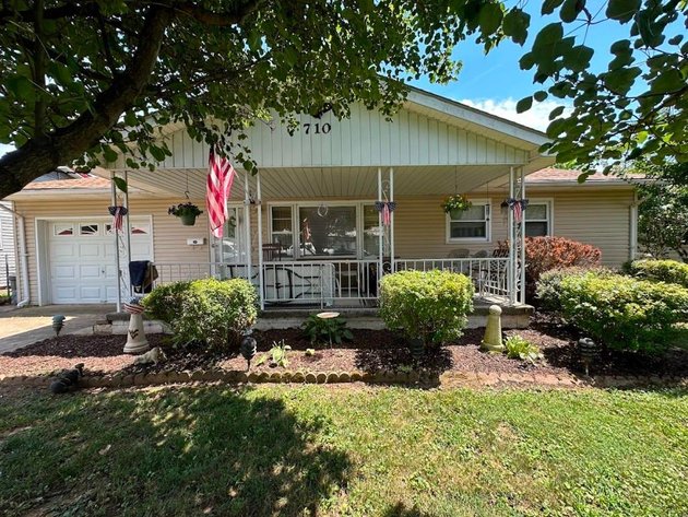 Image for ONLINE REAL ESTATE AUCTION W/ PERSONAL PROPERTY