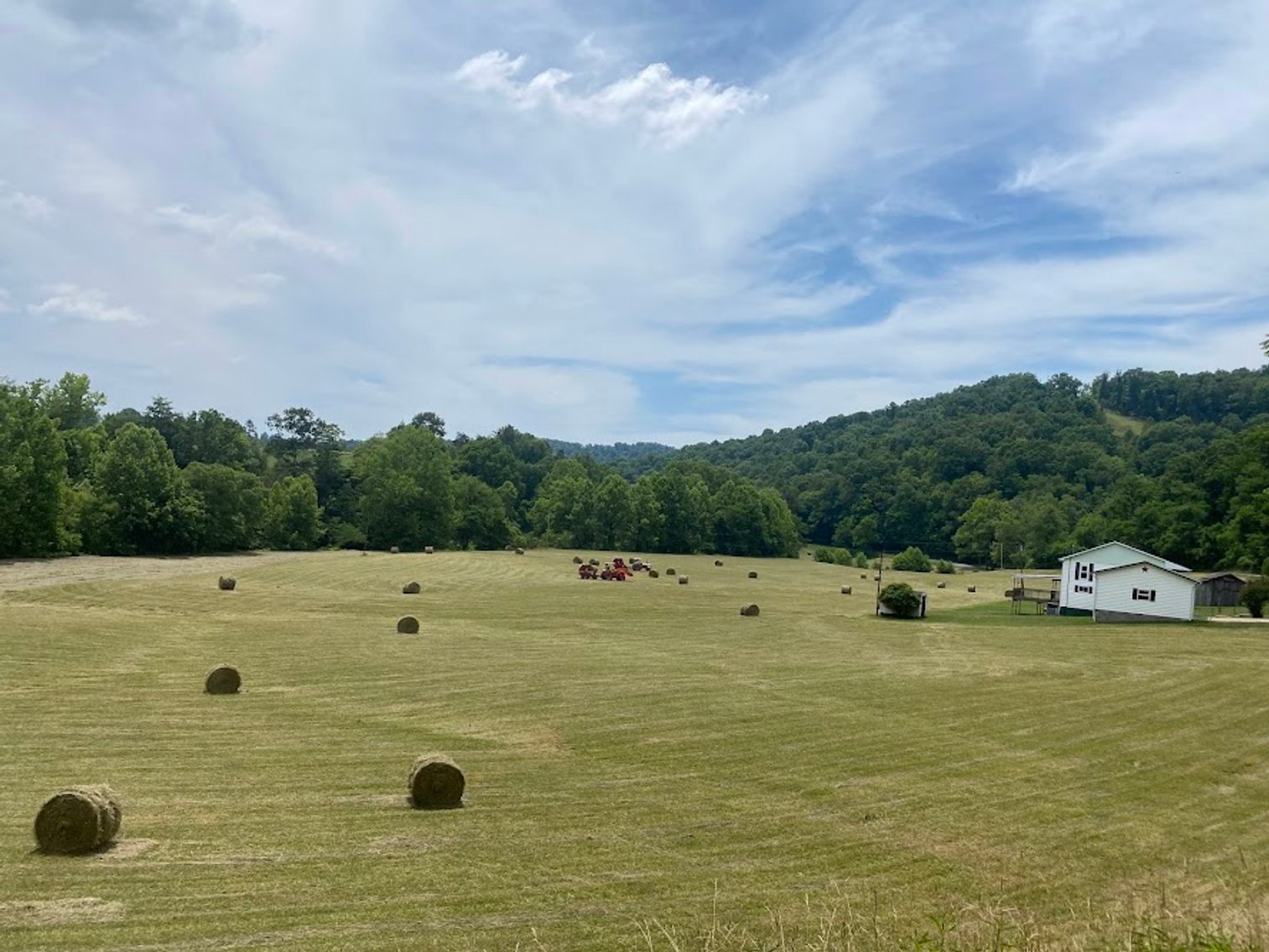 Image for HENNEN TRUST ABSOLUTE REAL ESTATE AUCTION