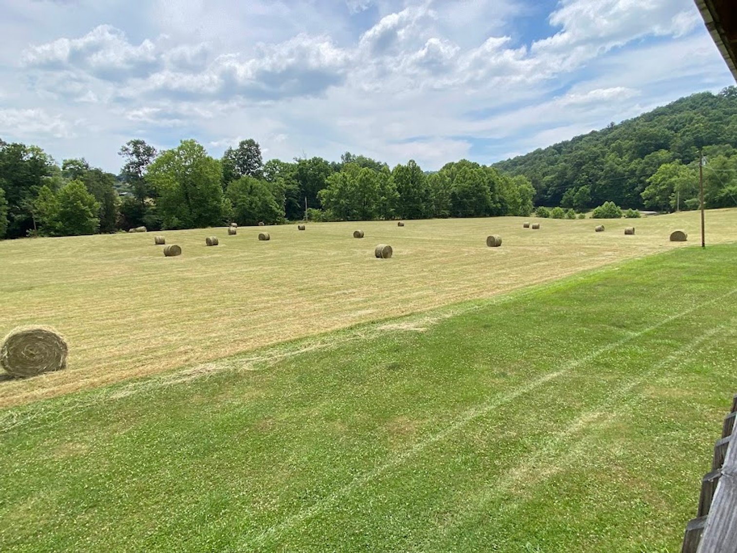 Image for HENNEN TRUST ABSOLUTE REAL ESTATE AUCTION