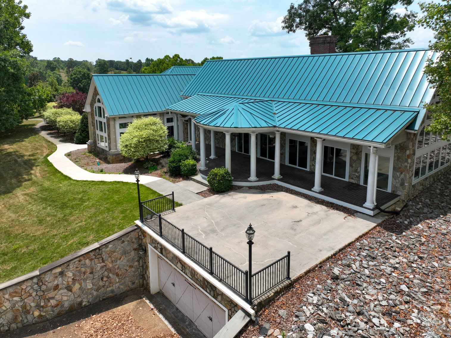 Image for Luxurious Central Virginia Retreat