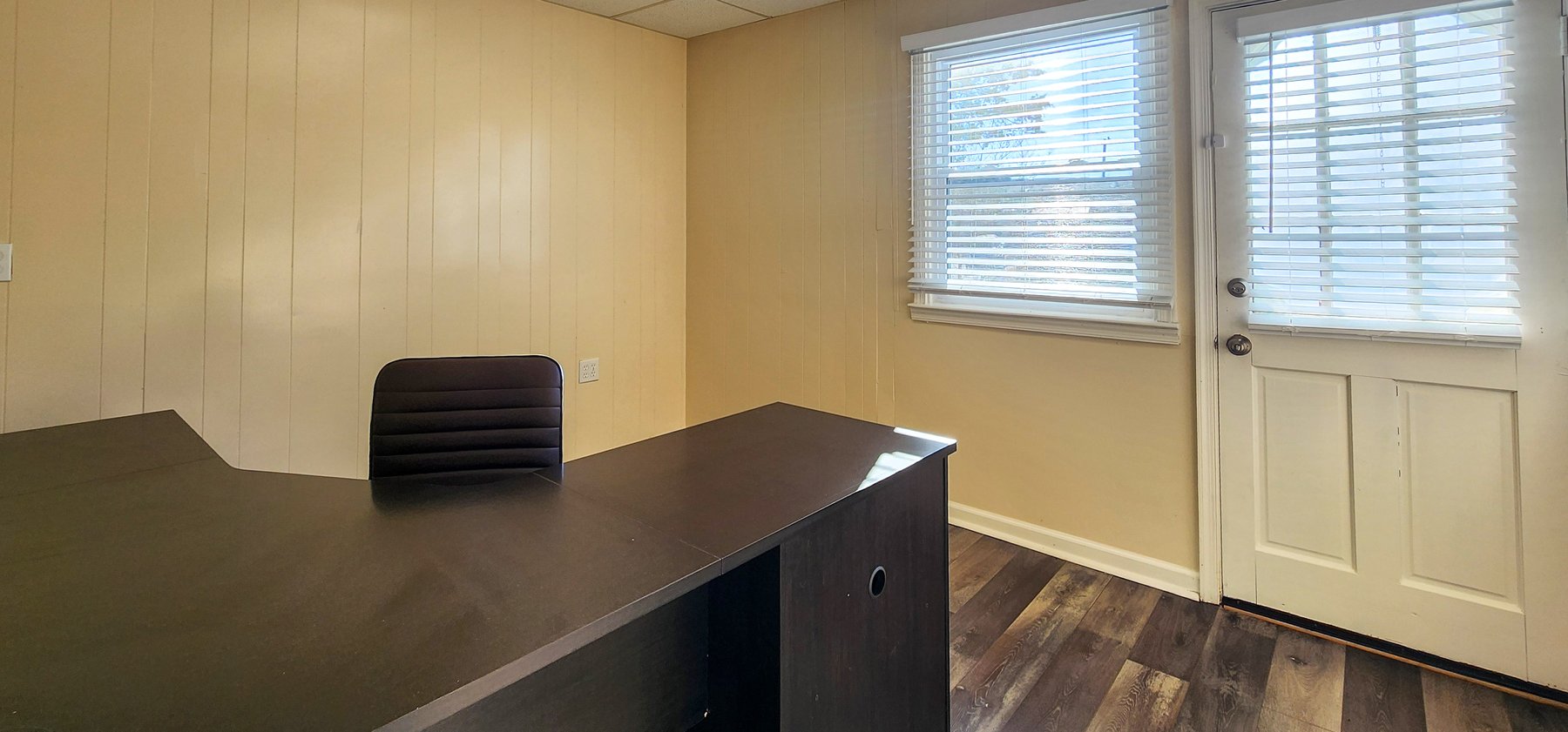 Image for Multi-Unit Office on Old Forest Rd