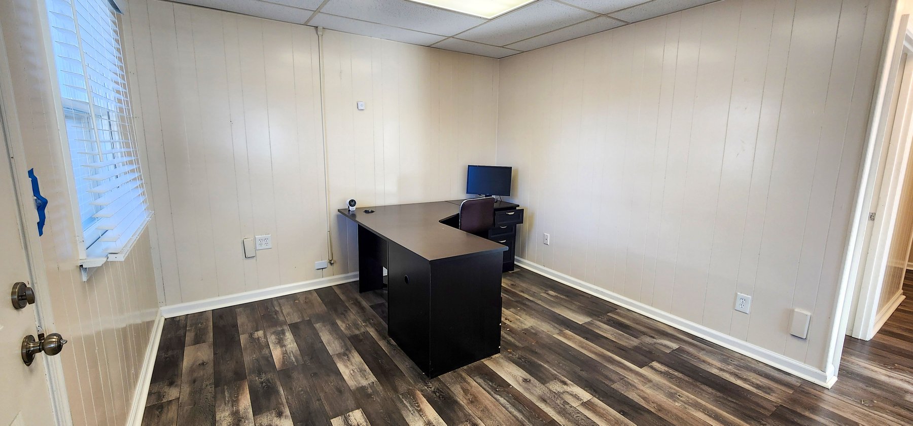 Image for Multi-Unit Office on Old Forest Rd