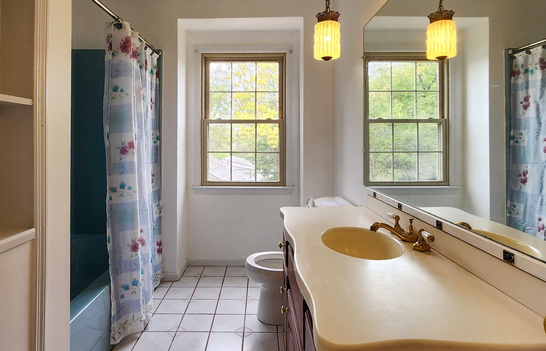 Image for 3,700 Sq.Ft. 5BR 3.5BA starting at $285k