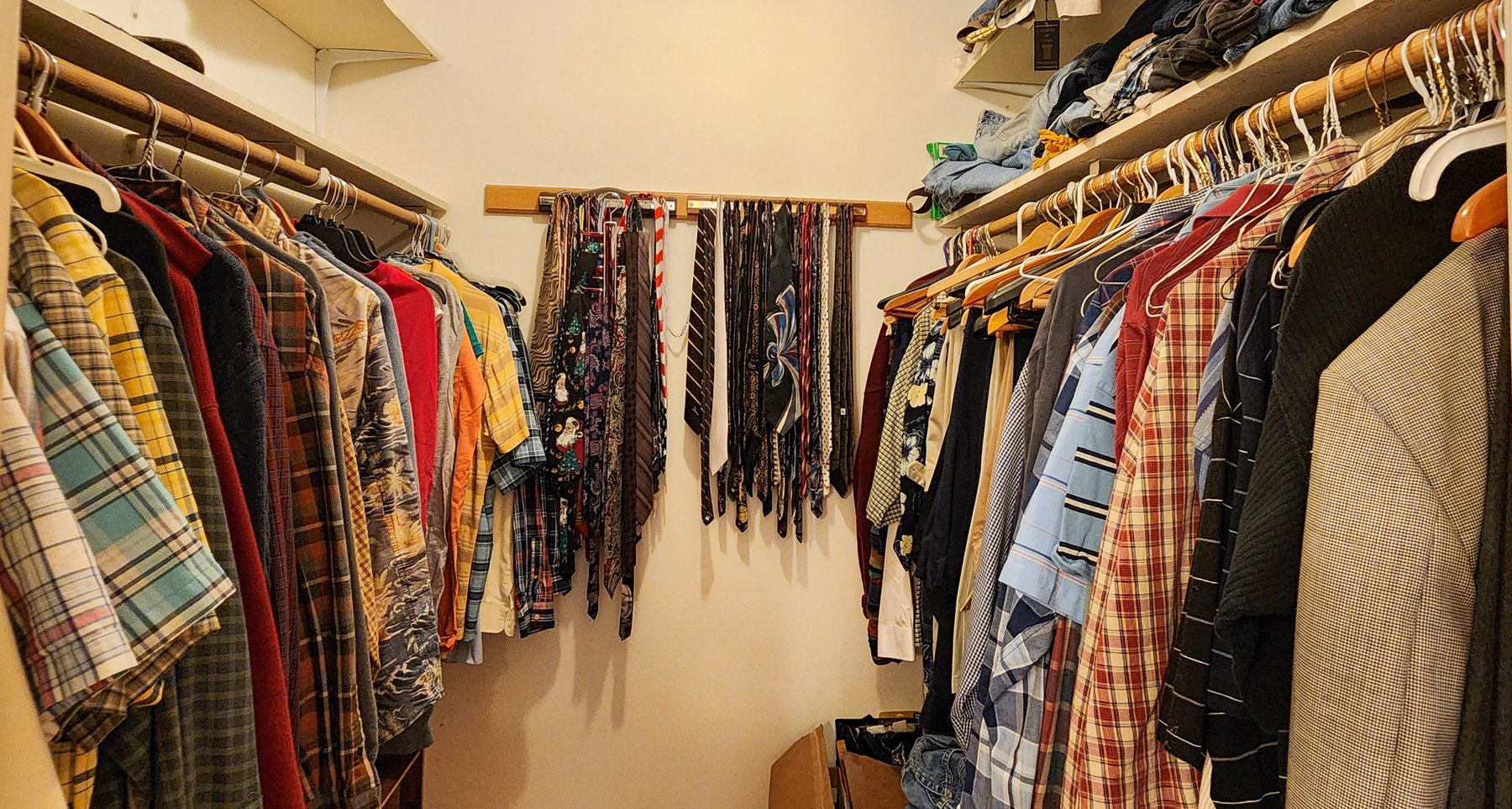 Image for 3,700 Sq.Ft. 5BR 3.5BA starting at $285k