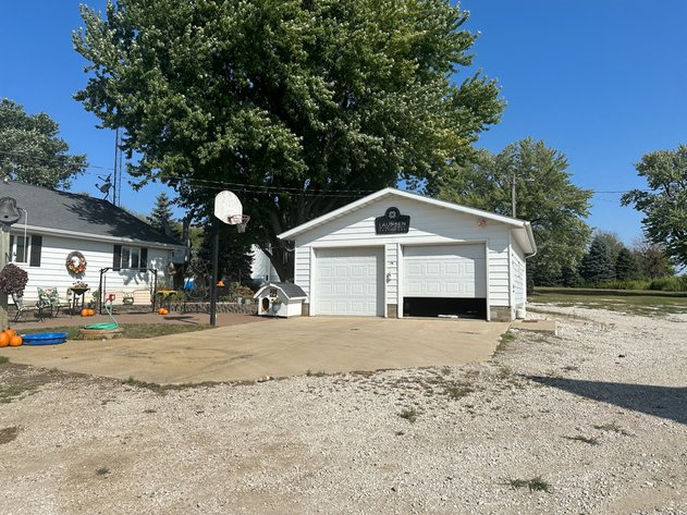 Image for 2488 Needham Ave., Sac City!