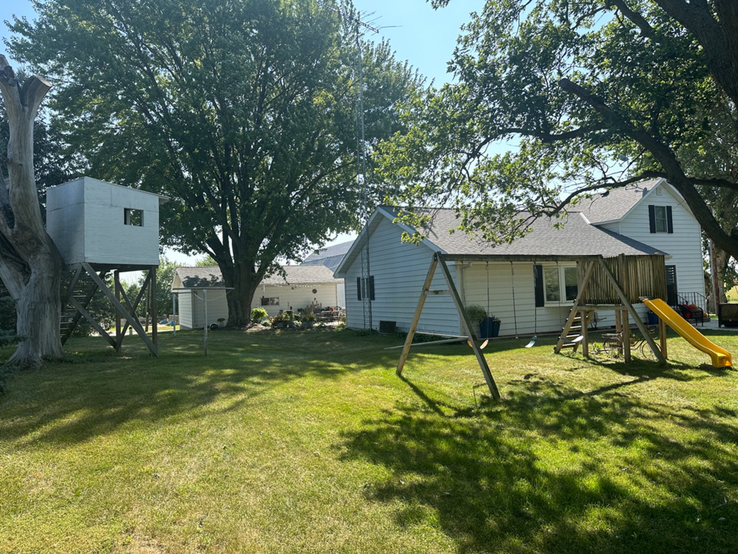 Image for 2488 Needham Ave., Sac City!