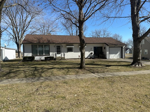 Image for 207 S Main Street, Early!