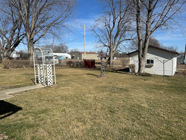 Image for 207 S Main Street, Early!