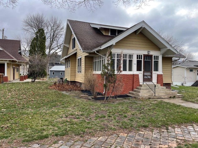 Image for 313 S Fulton Street, Newell!