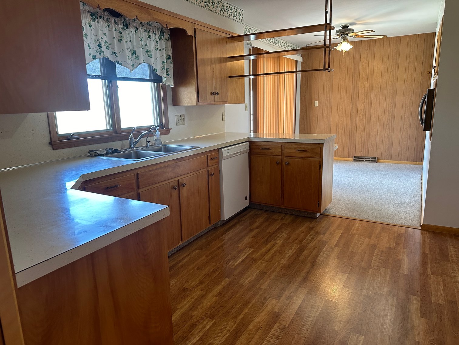 Image for 506 North Main Street, Early!