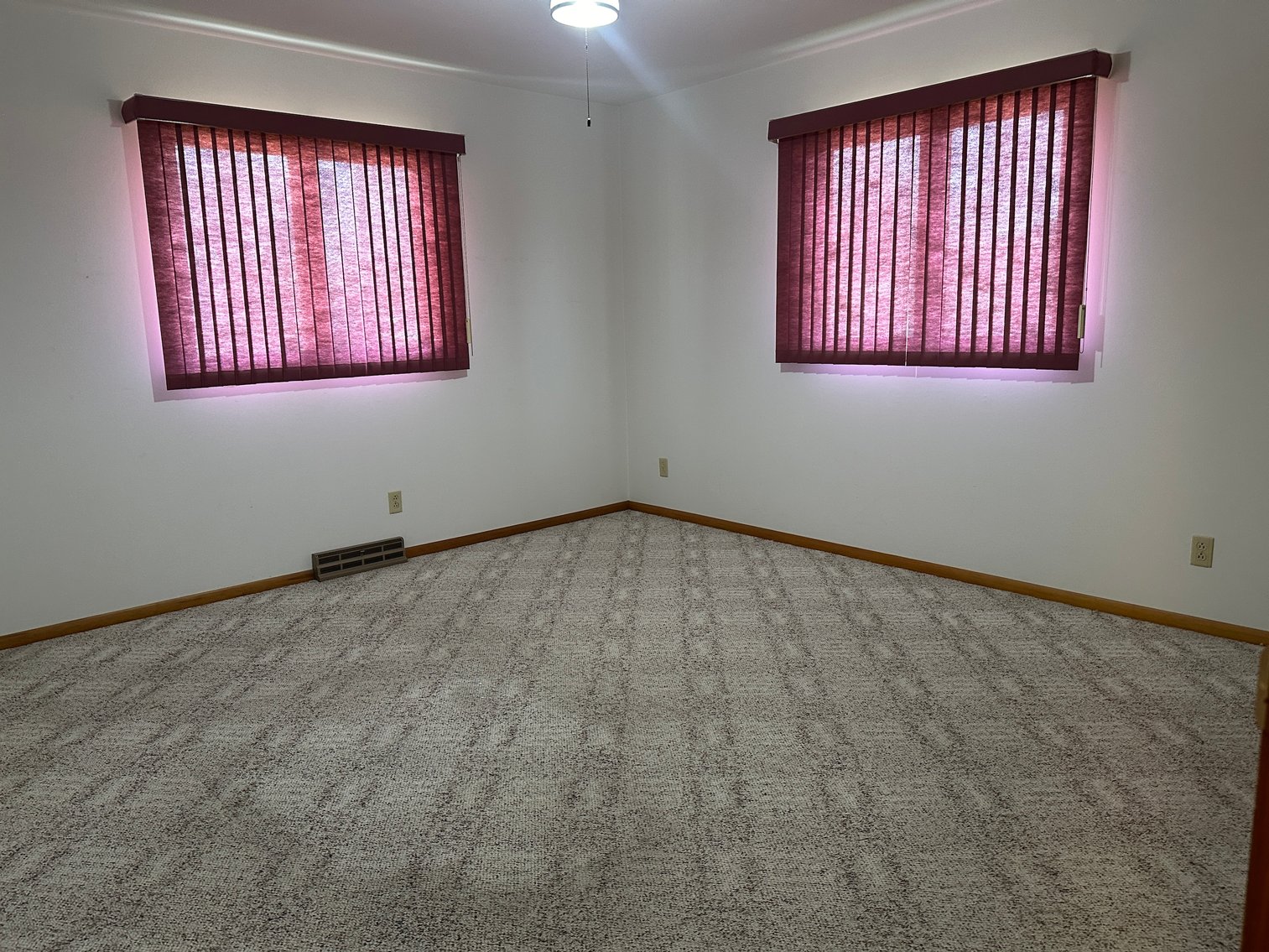 Image for 506 North Main Street, Early!