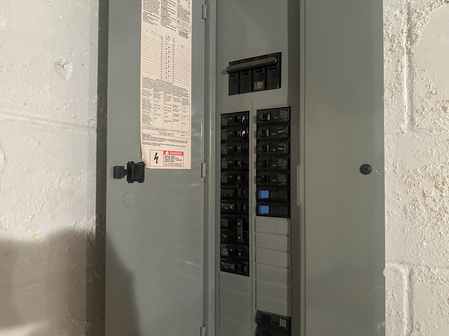 Image for 920 5th Street, Lake View!