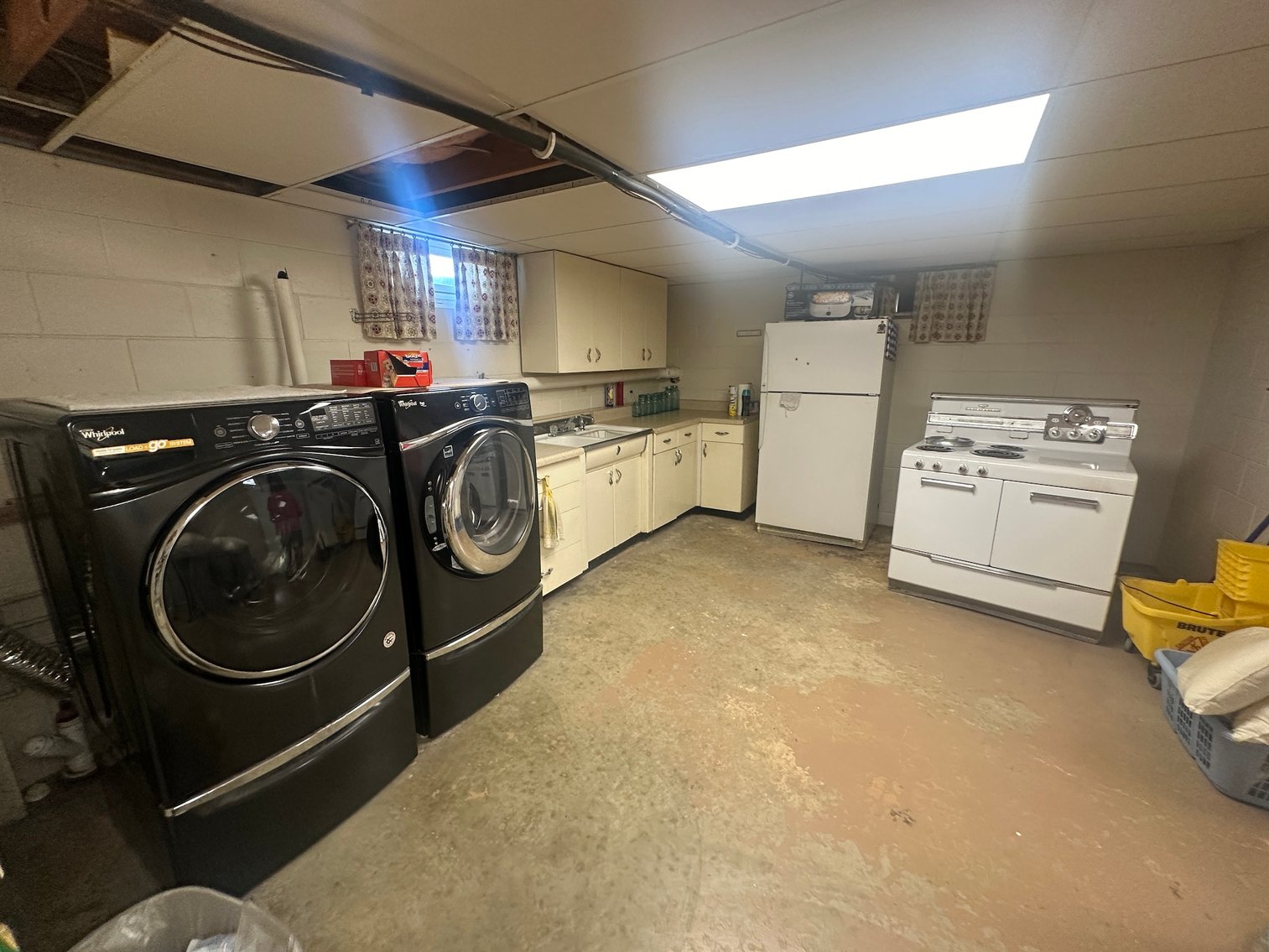 Image for 2170 Taylor Avenue, Sac City!