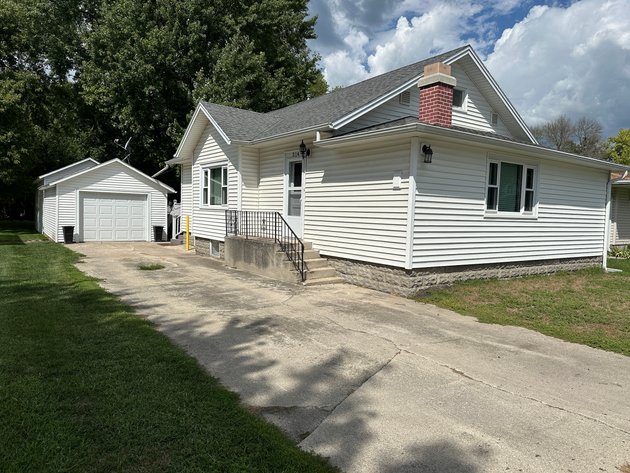 Image for 314 Chestnutt Avenue, Lytton!