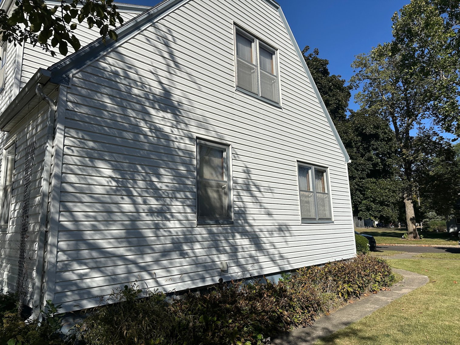 Image for 210 W Main Street, Early!