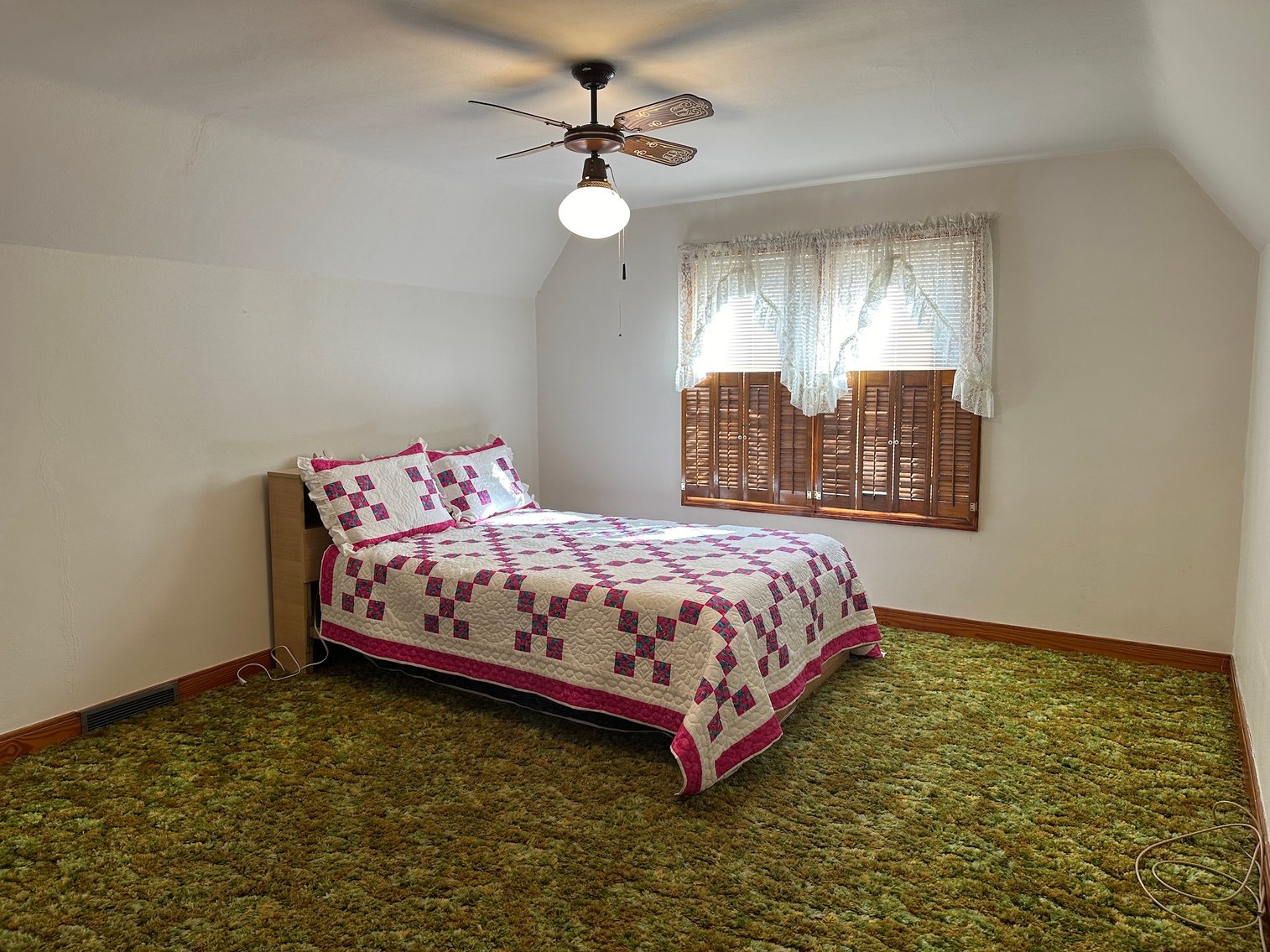 Image for 210 W Main Street, Early!