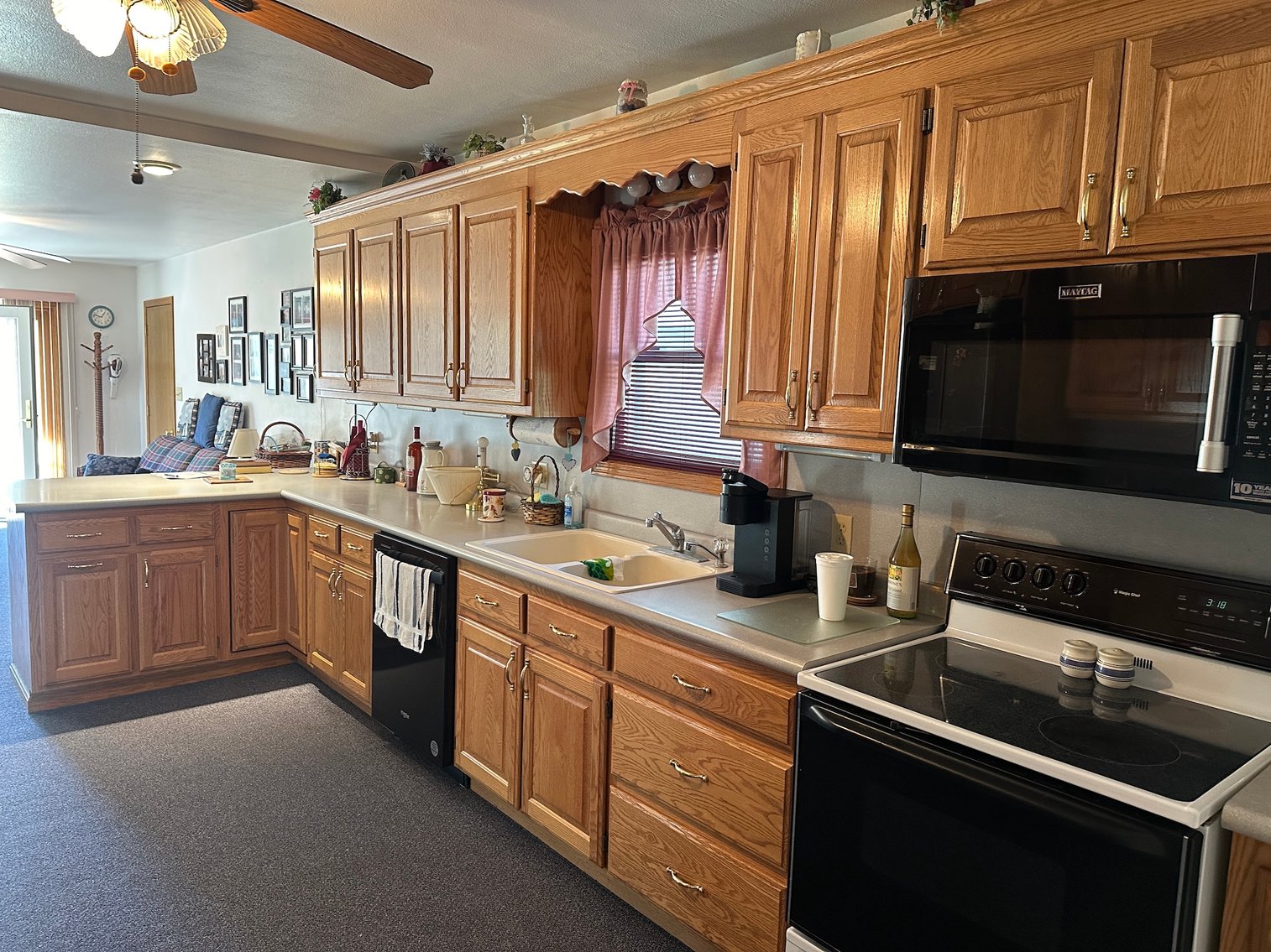 Image for 210 W Main Street, Early!