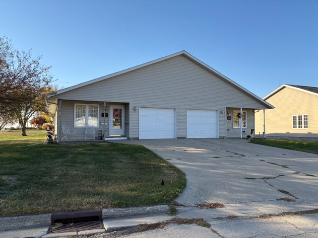 Image for 1601 Losure Street, Sac City