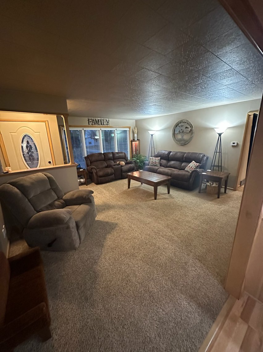 Image for 505 Walnut Street, Early!