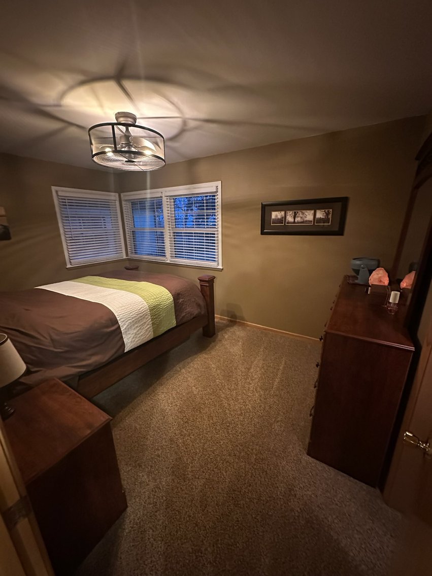 Image for 505 Walnut Street, Early!