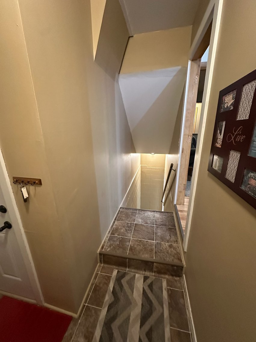 Image for 505 Walnut Street, Early!