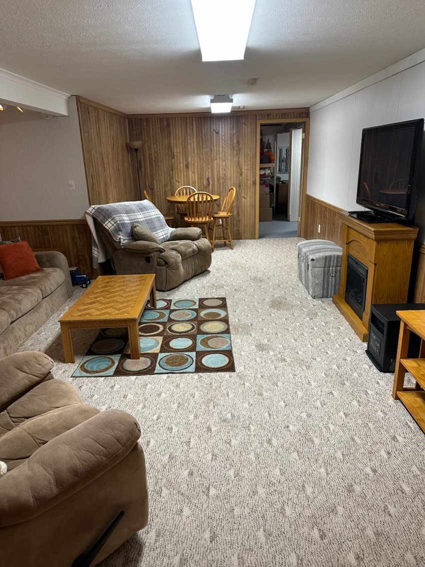 Image for 505 Walnut Street, Early!