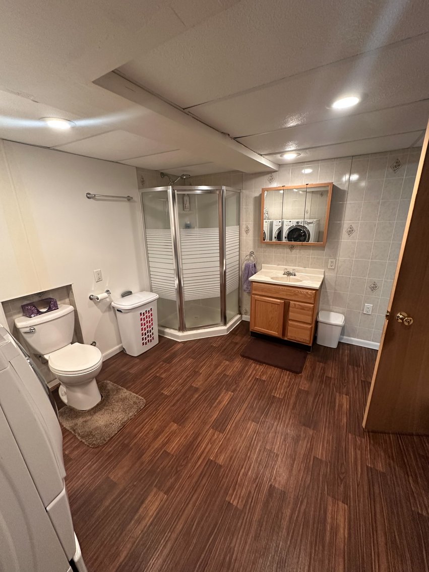 Image for 505 Walnut Street, Early!