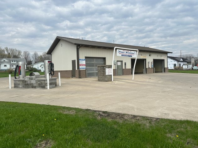 Image for Four Seasons Car Wash For Sale!