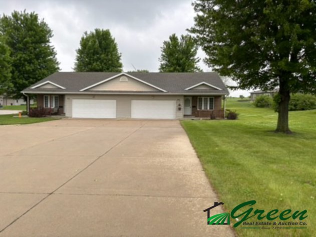 Image for 608/612 N Main St., Wall Lake!