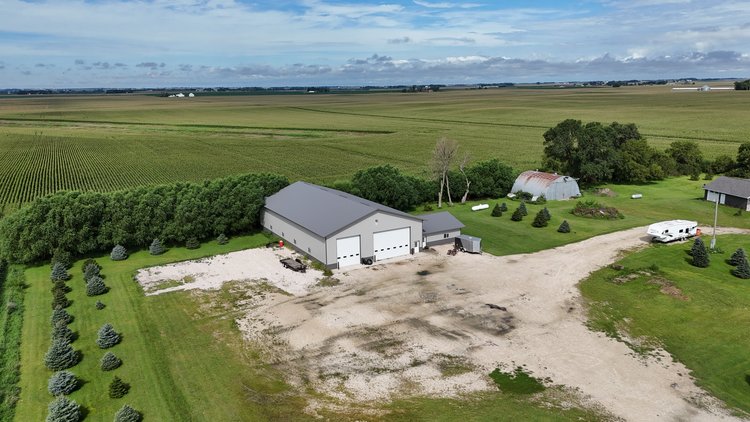 Image for 6057 210th Avenue, Newell!