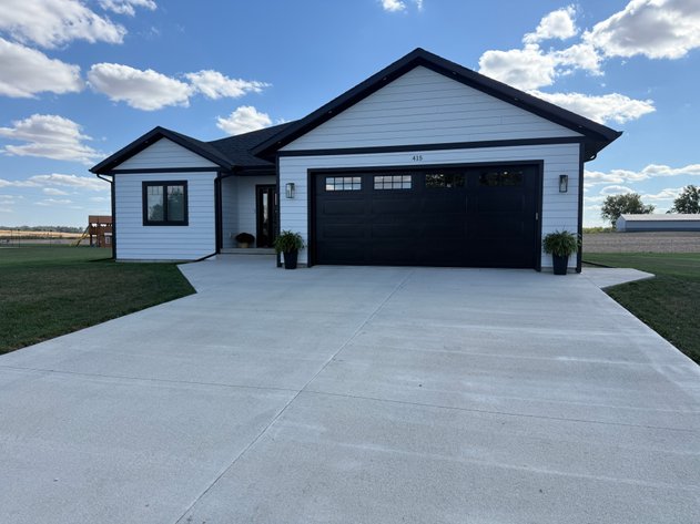 Image for 415 E Ahrens Street, Sac City!