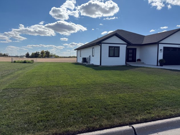 Image for 415 E Ahrens Street, Sac City!